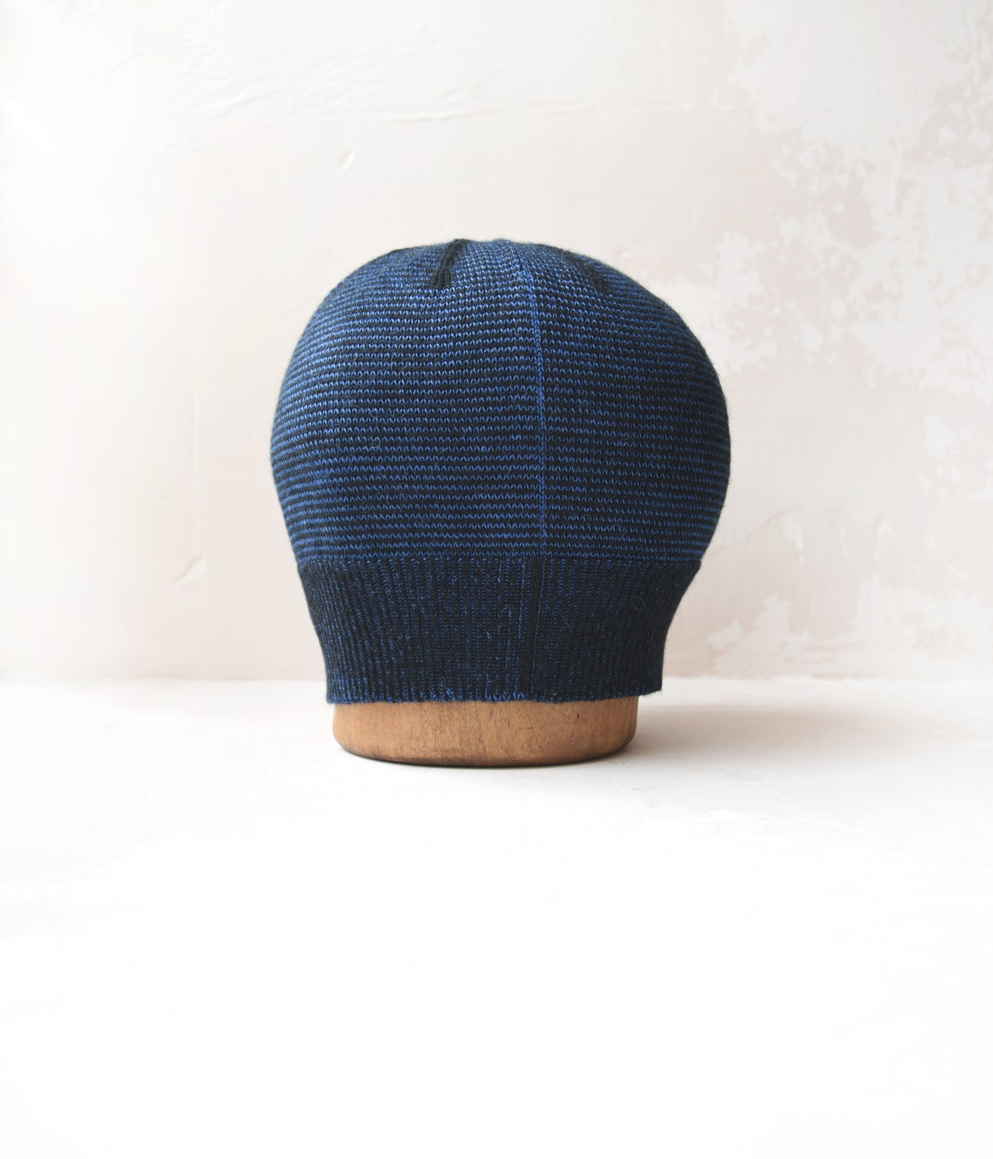 Blue – two/Black
