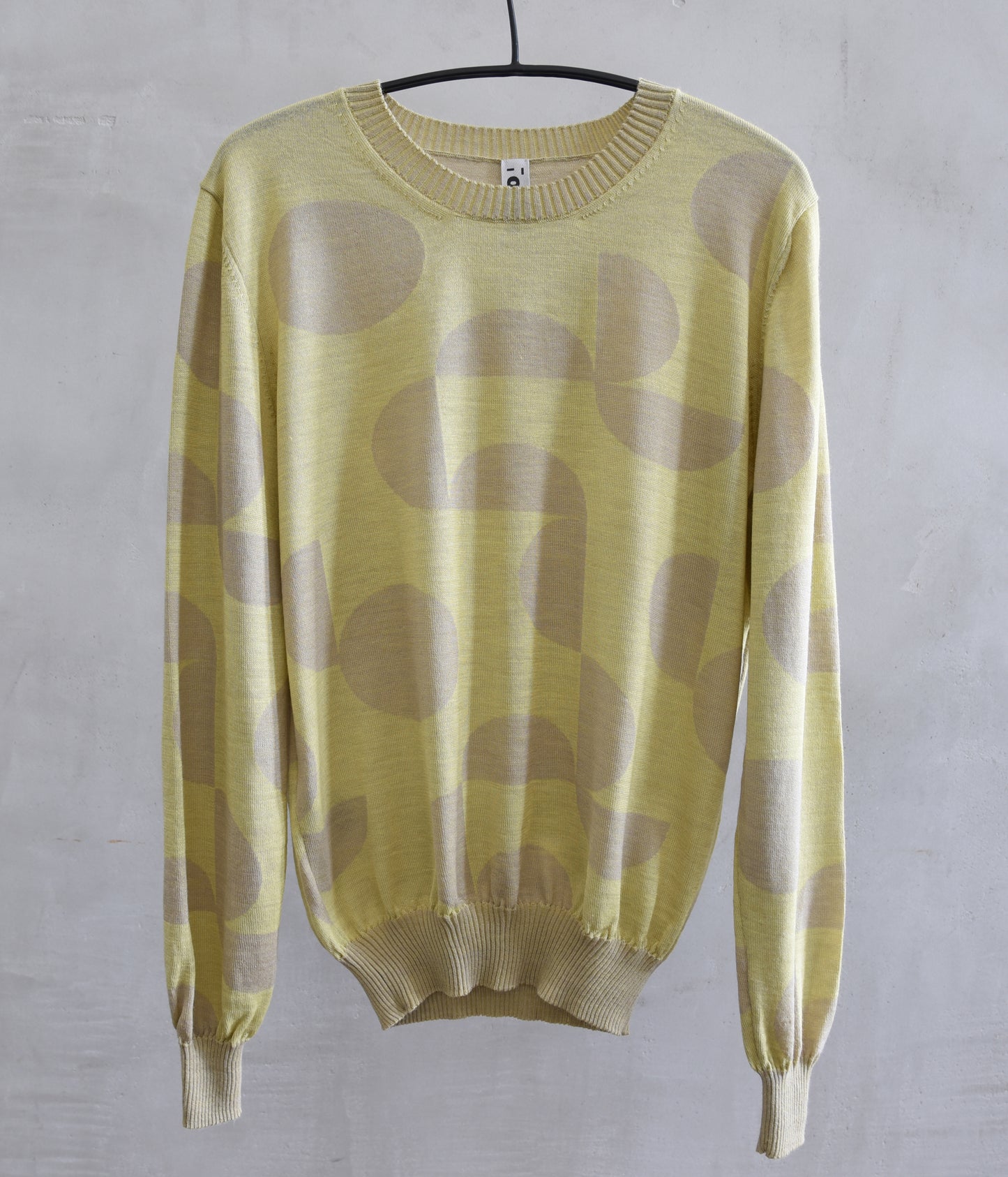 yellow inverted